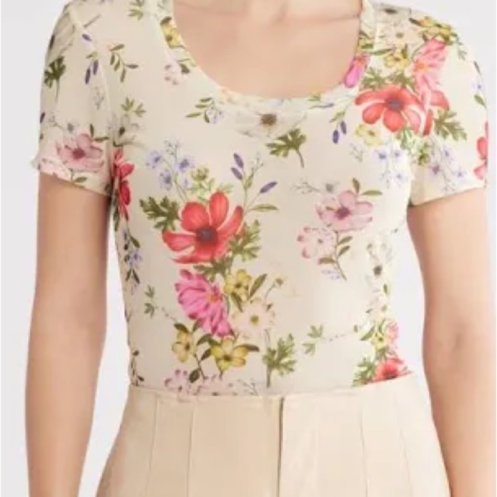 Floral Women's Top Avec Les Filles size small